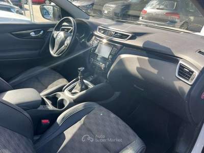 Nissan Qashqai 1.5 dCi Tekna Bianco usata Rivignano Teor