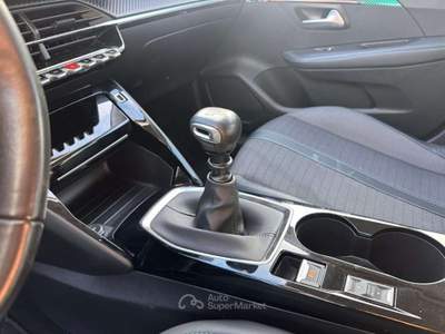Peugeot 208 PureTech 100 Stop&Start 5 porte Allure Bianco usata Rivignano Teor