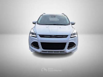 Ford Kuga 2.0 TDCI 150 CV Tetto 4WD Powershift Titanium Bianco usata Rivignano Teor
