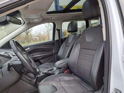 Ford Kuga 2.0 TDCI 150 CV Tetto 4WD Powershift Titanium Bianco usata Rivignano Teor