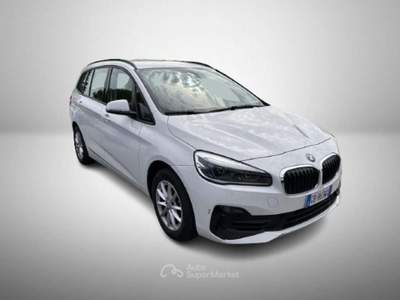 BMW Serie 2 218d 216 d Active Tourer Sport 7 Posti Automatica Bianco usata Rivignano Teor