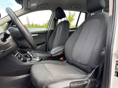 BMW Serie 2 218d 216 d Active Tourer Sport 7 Posti Automatica Bianco usata Rivignano Teor