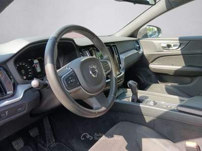 Volvo V60 D3 Momentum Navi Grigio usata Rivignano Teor