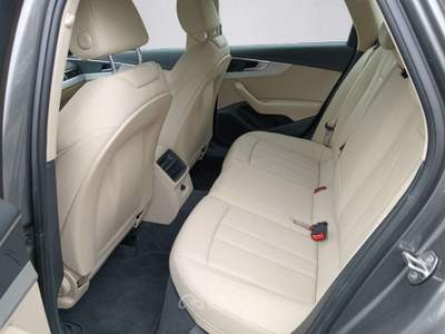 Audi A4 Avant 30 TDI/136 CV S tronic Business Grigio usata Rivignano Teor