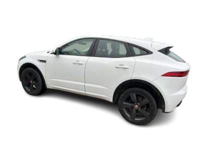 Jaguar E-Pace 2.0D 150 CV AWD aut. R-Dynamic 4X4 Bianco usata Rivignano Teor