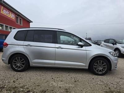Volkswagen Touran 2.0 TDI 150 CV SCR DSG BlueMotion Tech Grigio usata Lavis