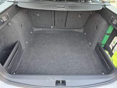 Skoda Octavia 1.6 TDI SCR 115 CV Wagon Executive Bianco usata Lavis