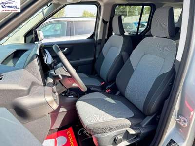 Ford Tourneo Courier  1.0 EcoBoost 100 CV Tit. Grigio usata Sant'Anastasia