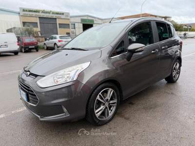 Ford B-Max  1.5 TDCi 75 CV Business Titanium Grigio usata Follonica