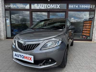 Lancia Ypsilon 1.0 firefly hybrid Gold s&s 70cv Grigio usata Campobasso