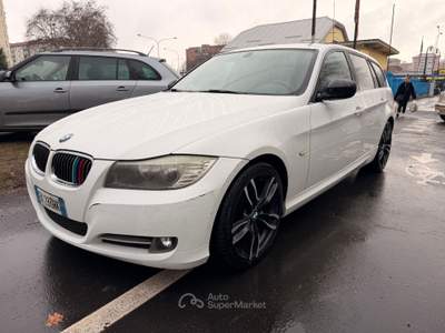 BMW Serie 3 320d BMW 320d TOURING 2012 usata Torino