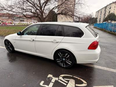 BMW Serie 3 320d BMW 320d TOURING 2012 usata Torino