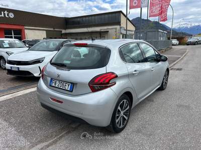 Peugeot 208 208 BlueHDi 75 5p. Allure DIESEL Argento usata Lavis