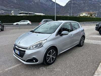 Peugeot 208 208 BlueHDi 75 5p. Allure DIESEL Argento usata Lavis