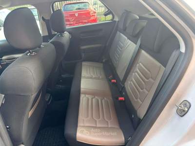 Citroen C4 Cactus 1.6 bluehdi Shine 100cv ETG6 AUTO TETTO Bianco usata Cernusco sul Naviglio