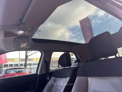 Citroen C4 Cactus 1.6 bluehdi Shine 100cv ETG6 AUTO TETTO Bianco usata Cernusco sul Naviglio