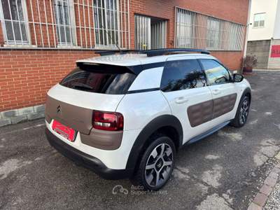 Citroen C4 Cactus 1.6 bluehdi Shine 100cv ETG6 AUTO TETTO Bianco usata Cernusco sul Naviglio