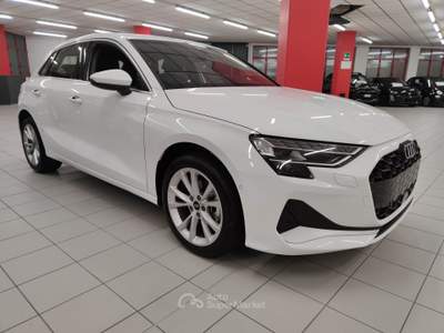Audi A3 1.0 110 cv 30 TFSI S tronic Business Advanced "SUPER PROMO" Bianco usata LEGNANO