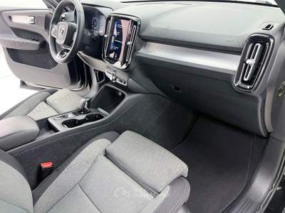 Volvo XC40 T4 PLUG IN AUT CORE **AUTOCARRO N1** Nero usata Bassano del Grappa