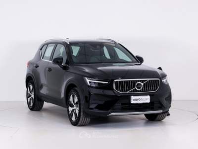 Volvo XC40 T4 PLUG IN AUT CORE **AUTOCARRO N1** Nero usata Bassano del Grappa