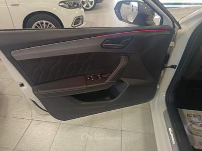 Cupra Leon 1.5 HYBRID 110kW DSG Bianco usata Villaga