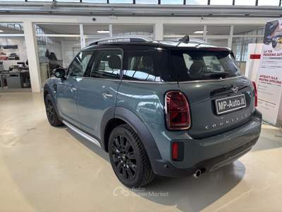 MINI Countryman Cooper AUTOMATICA Essential Blu/Azzurro usata Castellanza