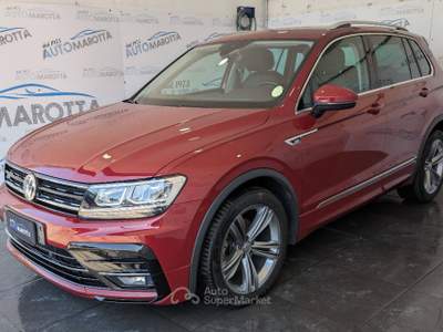Volkswagen Tiguan 1.6 tdi Sport 115cv Rosso usata Limatola Volkswagen Tiguan 1.6 tdi Sport 115cv Rosso usata Limatola