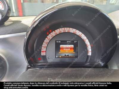 Smart ForTwo 1.0 Superpassion 71cv twinamic Bianco usata Limatola