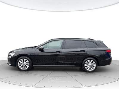 Skoda Superb Superb wagon 2.0 tdi selection 150cv dsg Nero usata Padova