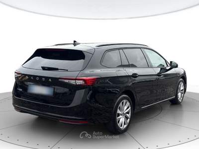 Skoda Superb Superb wagon 2.0 tdi selection 150cv dsg Nero usata Padova