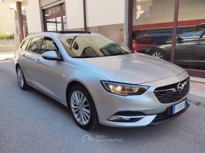 Opel Insignia 136 cv - CAMBIO AUTOMATICO - 2019 Grigio usata Noicattaro