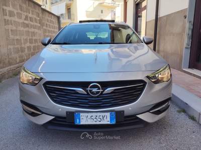 Opel Insignia 136 cv - CAMBIO AUTOMATICO - 2019 Grigio usata Noicattaro
