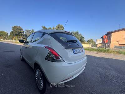 Lancia Ypsilon 5 porte GPL Ecochic Silve usata GUSSAGO