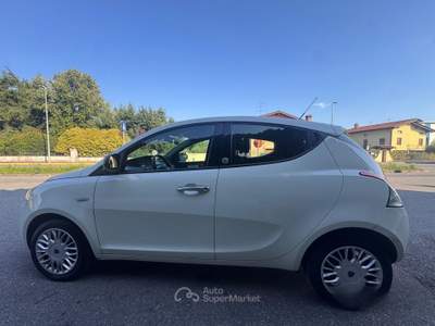Lancia Ypsilon 5 porte GPL Ecochic Silve usata GUSSAGO