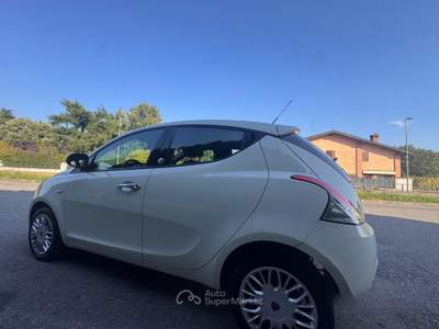 Lancia Ypsilon 5 porte GPL Ecochic Silve usata GUSSAGO