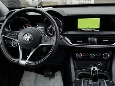 Alfa Romeo Stelvio AT8 Super Nero usata SOMMA VESUVIANA