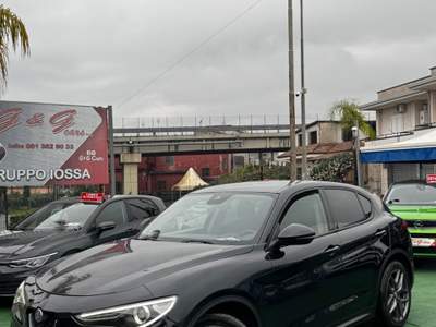 Alfa Romeo Stelvio AT8 Super Nero usata SOMMA VESUVIANA