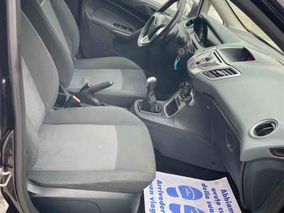 Ford Fiesta - UNICO PROPRIETARIO - TITANIUM Nero usata Massa
