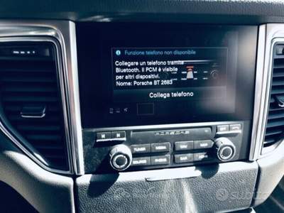 Porsche Macan 2.0T BIANCA 252 CV-PELLE Bianco usata Isernia
