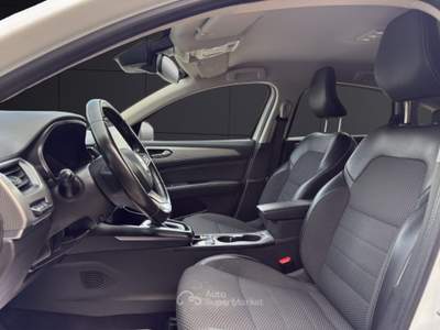 Renault Arkana Arkana Hybrid E-Tech 145 CV Intens Bianco usata Napoli