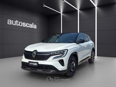 Renault Austral Austral Full Hybrid E-Tech 200 CV Techno Bianco usata Napoli