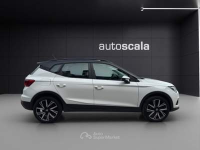 Seat Arona 1.0 TGI Black Edition Bianco usata San Nicola la Strada