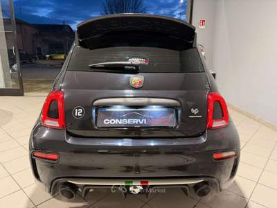 Abarth 695 695 1.4 t-jet ESSEESSE 180cv AKRAPOVIC usata RAVENNA