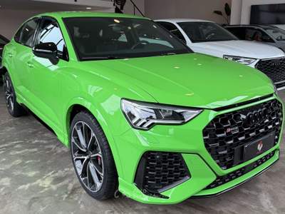 Audi RS Q3 Q3 Sportback RS 2.5 quattro s-tronic Verde usata Cantù