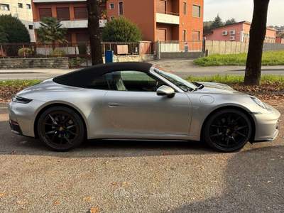 Porsche 911 992.2 CABRIO 911 carrera - LIFT SPORT  FULL OPT. Argento usata Cantù