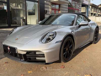 Porsche 911 992.2 CABRIO 911 carrera - LIFT SPORT  FULL OPT. Argento usata Cantù