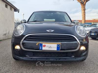 MINI 1.5 Cooper D Hype 5 1.2 One 5 porte-75CV-55KW-BENZINA-EURO6- Nero usata San Giuseppe Vesuviano