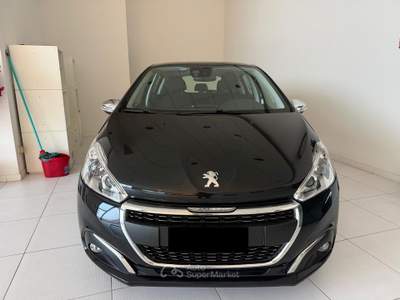Peugeot 208 Peugeot 208 1.5 Allure Nero usata Occhiobello