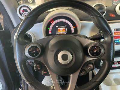 Smart ForTwo 1.0 Passion Tetto Navy Nero usata Gozzano