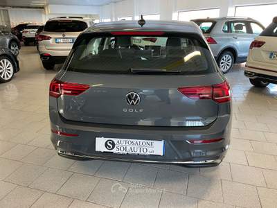 Volkswagen Golf DSG SCR Style Grigio usata Gozzano